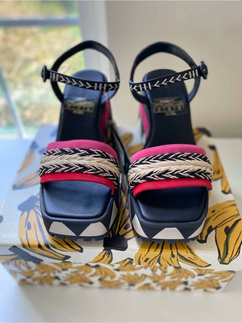 NWT Farm Rio Colorful Graphic Platform Sandal Heels Size 11 Tropical - Picture 16 of 16